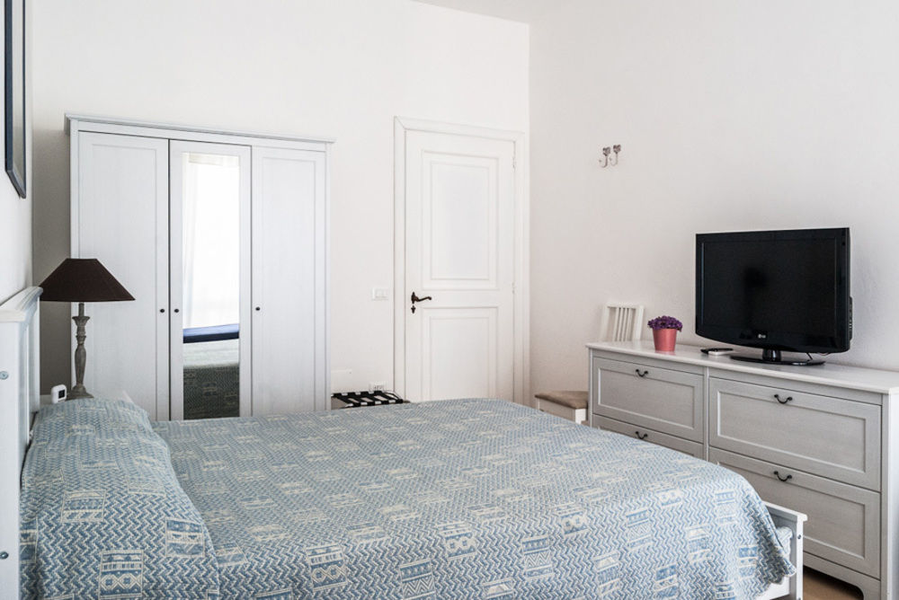 ليتشي B&B Artemide المظهر الخارجي الصورة